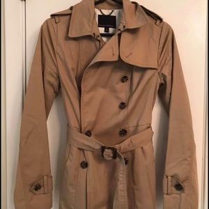 Banana Republic EUC trench coat